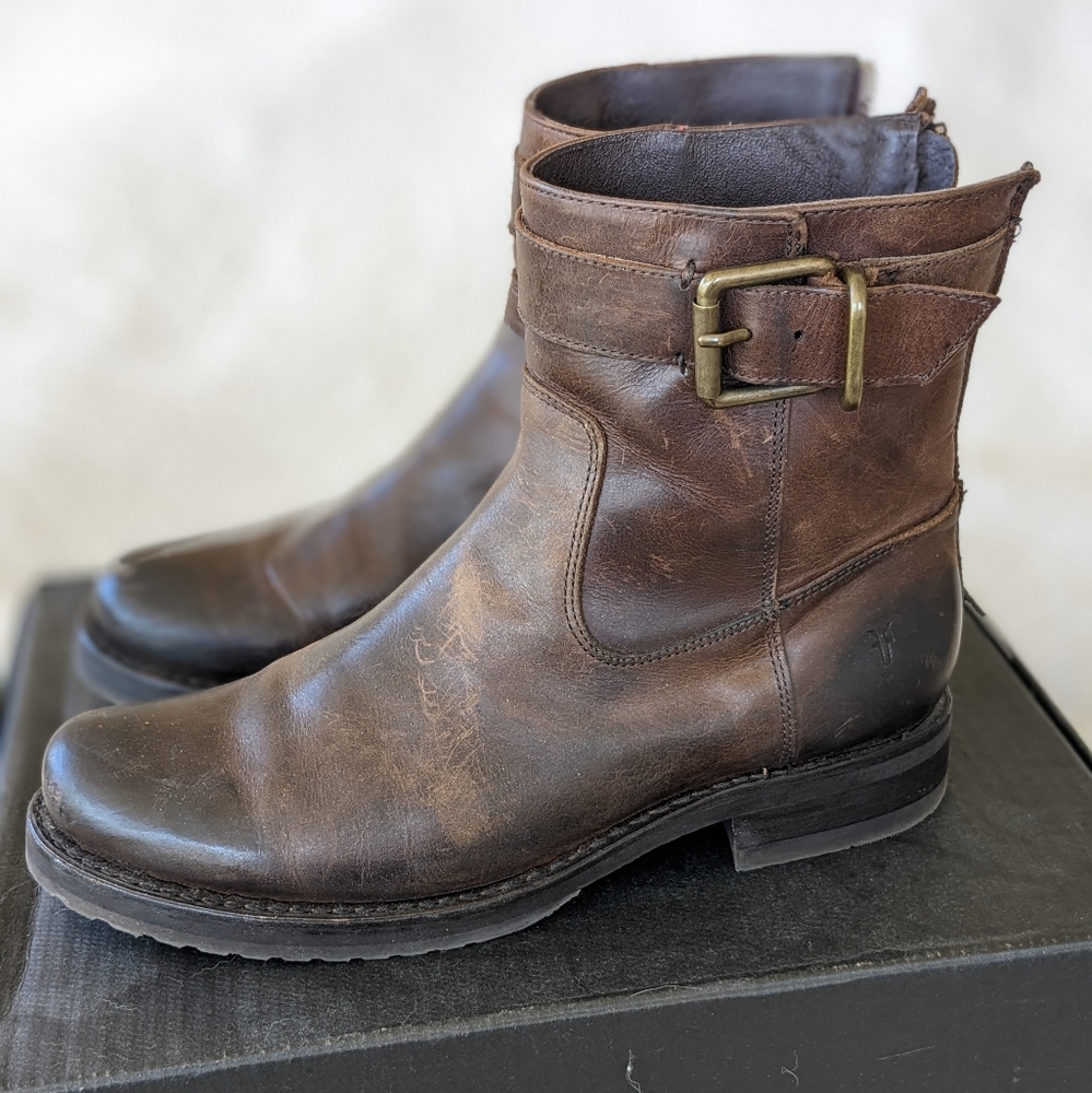 Frye Veronica strap zip short boots
